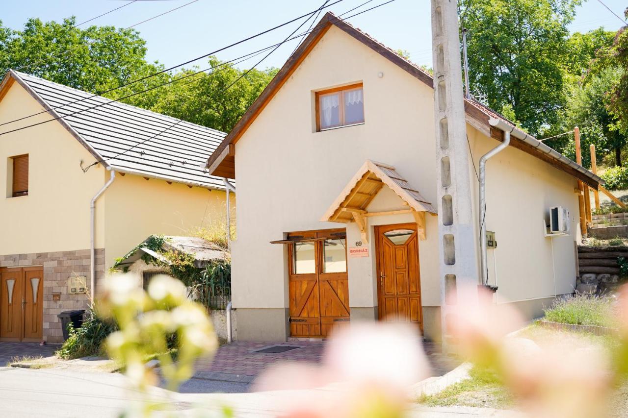 Borház Apartman Eger Kültér fotó